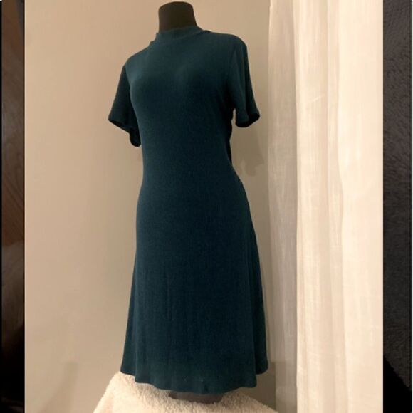 Velvet Torch Ribbed Mock Neck Short Sleeve Dress - Picture 4 of 10